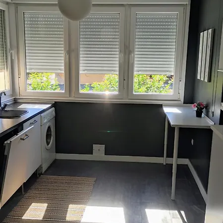 La Fuente 33 Castro Urdiales